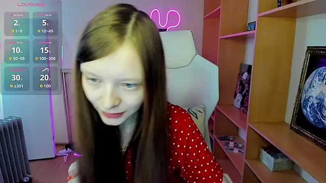 AliceHaris online show from 8, 11, 2025