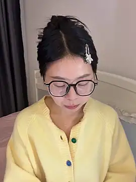 Ella-A9 online show from 8, 11, 2025