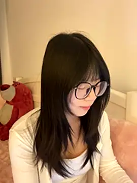 Ella-A9 online show from 2, 12, 2025