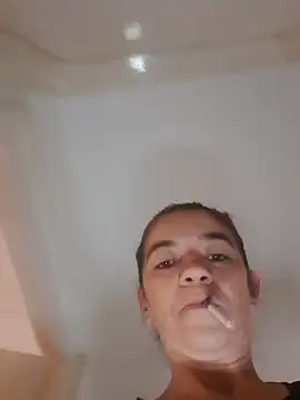 alinaalinutzq online show from 4, 11, 2025