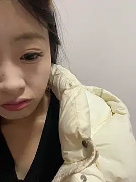 MengMeng0515 online show from 21, 11, 2025