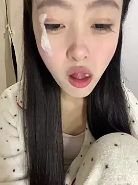 Snapshot of MengMeng0515 chatting on 17, 7, 2026 MengMeng0515 online show from 17, 7, 2026
