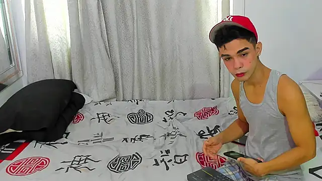 Violet Dream2 online show from 16, 11, 2025