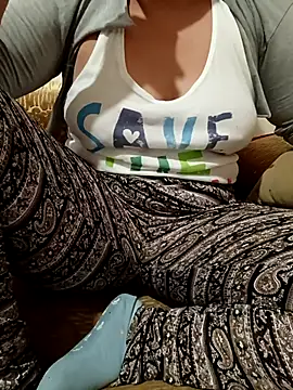 Mroma89six online show from 12, 11, 2025