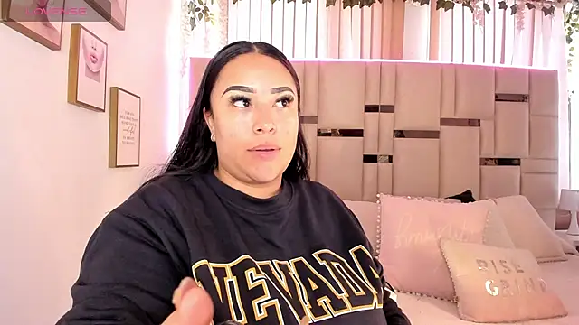 Zoey thompson online show from 14, 11, 2025