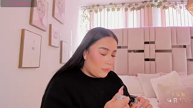 Zoey thompson online show from 8, 1, 2026