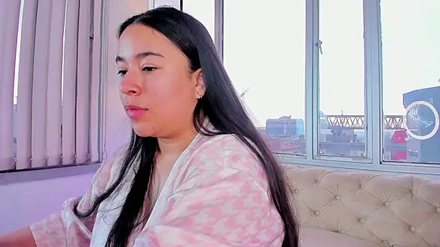 Zoey thompson online show from 12, 2, 2026