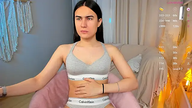 HeyAlena online show from 12, 11, 2025