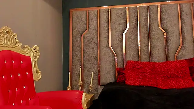 SienaFacchini online show from 19, 10, 2025