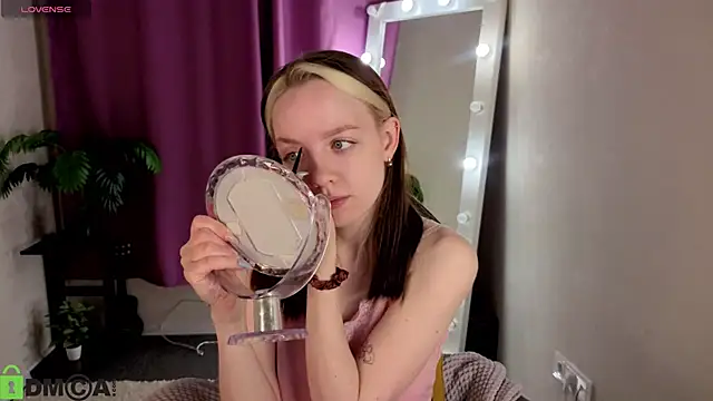 R0cket bunny online show from 28, 5, 2026