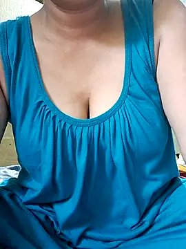 Snapshot of Mon-Shot9 chatting on 21, 9, 2025 Mon-Shot9 online show from 21, 9, 2025