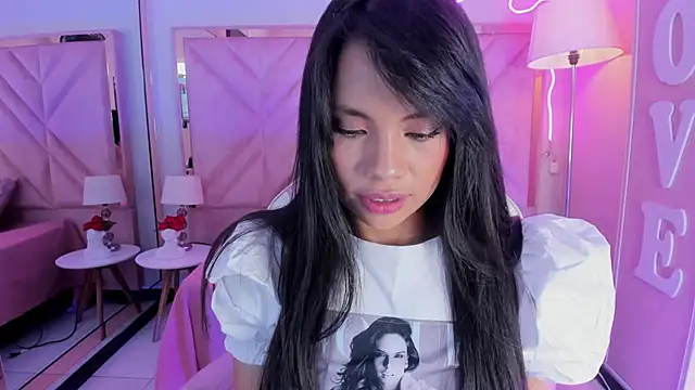 anyjones  online show from 8, 10, 2025