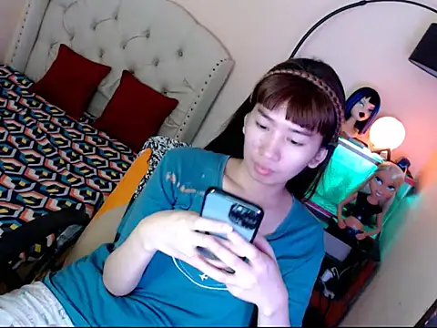 ShantalFoxxy  online show from 23, 10, 2025