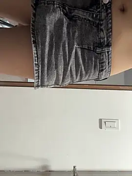 sweet artemiis online show from 22, 12, 2025