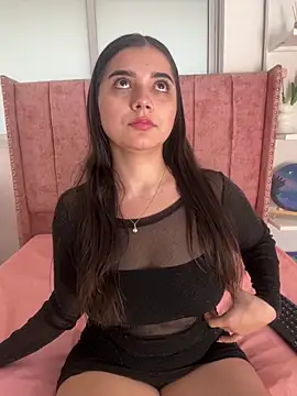 salomecute21 online show from 2, 4, 2026