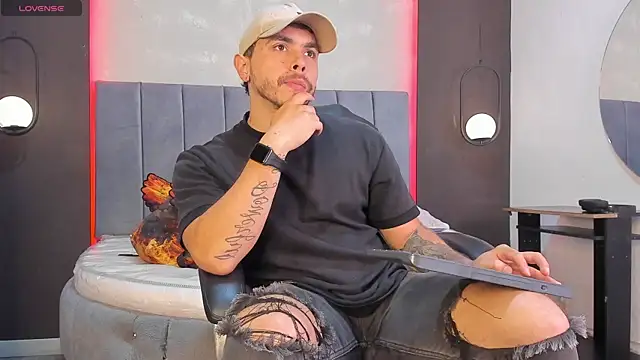 Liam walk  online show from 8, 2, 2026