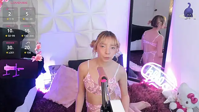 Snapshot of JuliethMoss chatting on 25, 9, 2025 JuliethMoss online show from 25, 9, 2025