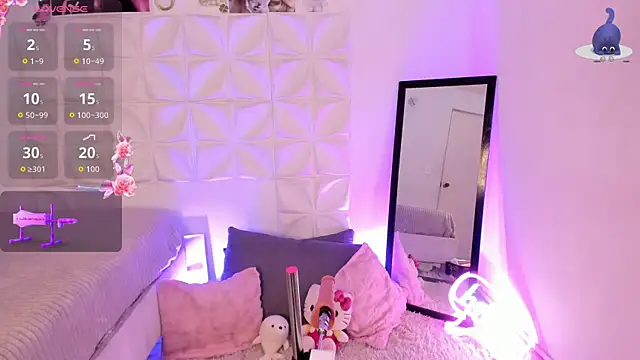 Snapshot of JuliethMoss chatting on 3, 10, 2025 JuliethMoss online show from 3, 10, 2025