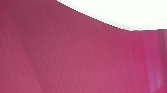 Snapshot of JuliethMoss chatting on 21, 11, 2025 JuliethMoss online show from 21, 11, 2025