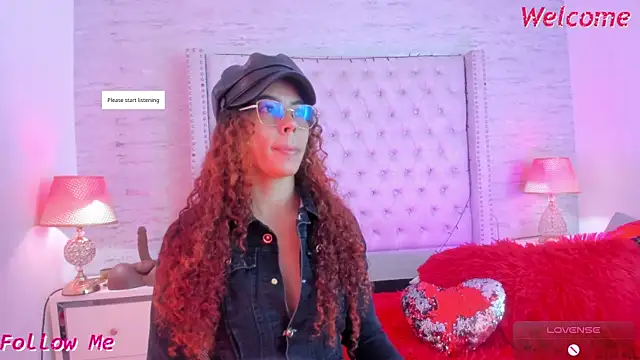 Pamelamiler   online show from 17, 5, 2026