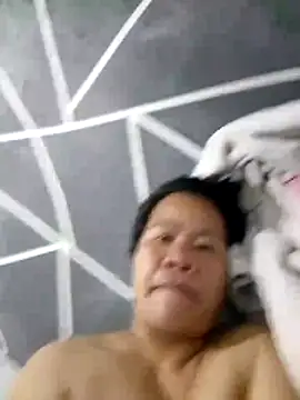 Snapshot of AsianbouncieGIRL chatting on 2, 3, 2026 AsianbouncieGIRL online show from 2, 3, 2026