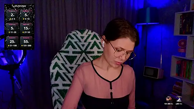 MyLittleGali online show from 7, 12, 2024