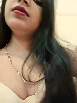 Maahhii 2 online show from 4, 11, 2025