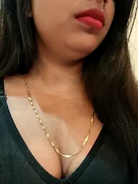 Maahhii 2 online show from 12, 11, 2025