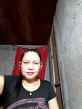 Everleigh mom online show from 17, 12, 2025