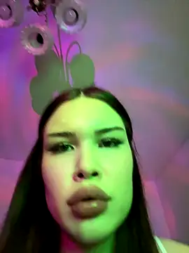 misssurprizisss online show from 6, 11, 2025