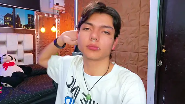 alandelrey57 online show from 18, 9, 2025