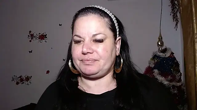 Snapshot of andreea2011 chatting on 13, 10, 2025 andreea2011 online show from 13, 10, 2025