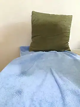 PussyLover880099 online show from 13, 9, 2025