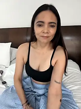 Cami Konor online show from 13, 3, 2026