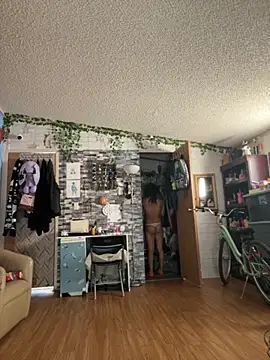 Snapshot of TranSexualJade95 chatting on 6, 10, 2025 TranSexualJade95 online show from 6, 10, 2025