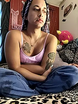 Snapshot of TranSexualJade95 chatting on 10, 11, 2025 TranSexualJade95 online show from 10, 11, 2025