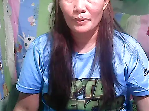 Snapshot of Juicy_69xx chatting on 26, 10, 2025 Juicy 69xx online show from 26, 10, 2025