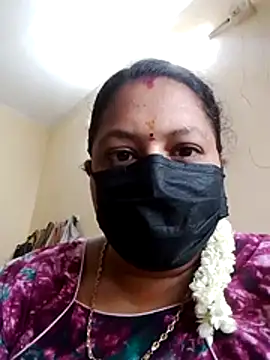 Snapshot of Tamil_jasmine12 chatting on 24, 5, 2026 Tamil jasmine12 online show from 24, 5, 2026