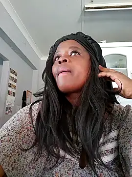 Snapshot of cairococo chatting on 21, 9, 2025 cairococo online show from 21, 9, 2025