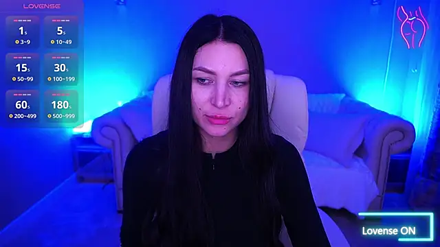 EliseVelour online show from 2, 12, 2025