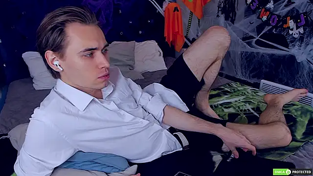 WilliamDyson online show from 16, 10, 2025