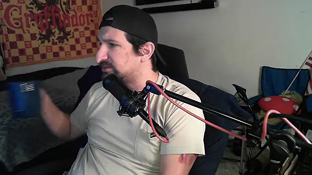 Snapshot of DevilPup75_ chatting on 24, 10, 2025 DevilPup75 online show from 24, 10, 2025