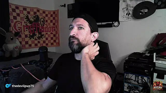 DevilPup75  online show from 16, 1, 2026