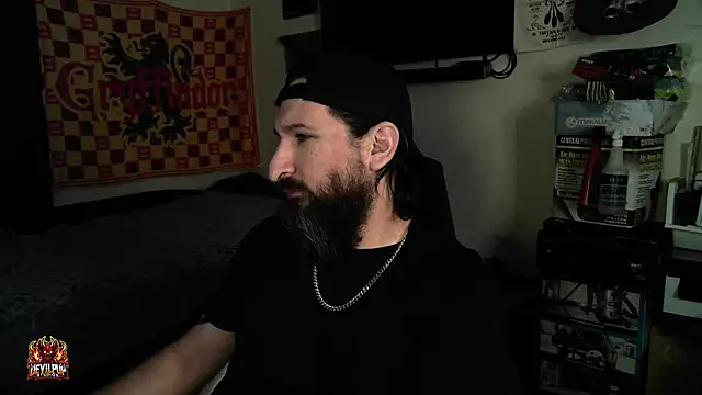 DevilPup75  online show from 15, 4, 2026