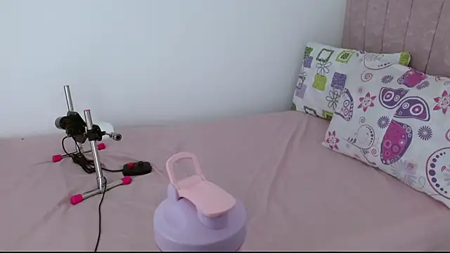 Snapshot of Tiiana chatting on 5, 5, 2026 Tiiana online show from 5, 5, 2026