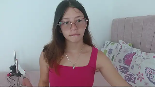 Snapshot of Tiiana chatting on 28, 5, 2026 Tiiana online show from 28, 5, 2026