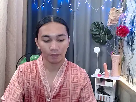 Snapshot of Shikagamhe23 chatting on 10, 4, 2026 Shikagamhe23 online show from 10, 4, 2026