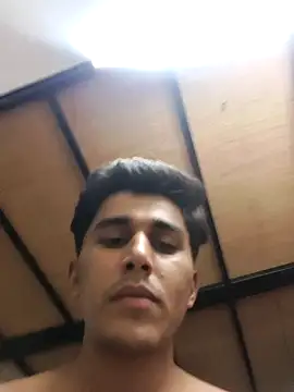 Snapshot of HarryChoudhary21 chatting on 16, 10, 2025 HarryChoudhary21 online show from 16, 10, 2025