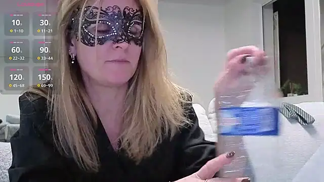 Snapshot of bellemasquer chatting on 16, 12, 2025 bellemasquer online show from 16, 12, 2025