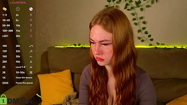 Snapshot of Roxy_Sunnny chatting on 13, 11, 2025 Roxy Sunnny online show from 13, 11, 2025